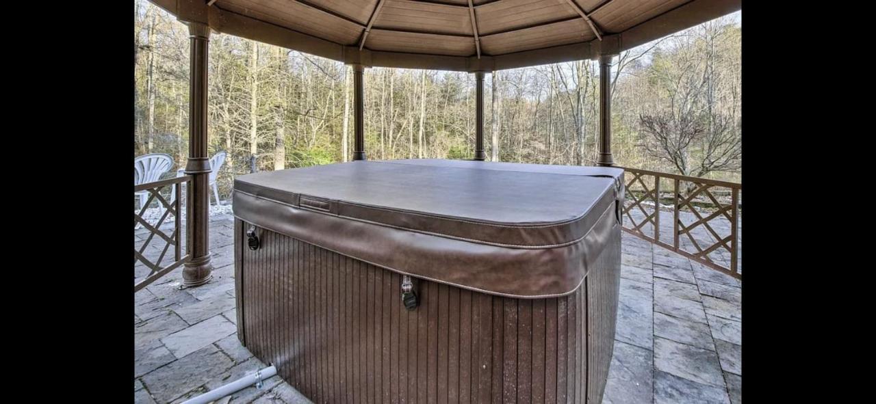 Smokey Mountain Hideaway Villa Gatlinburg Exterior foto
